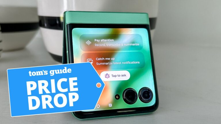 Воспользуйтесь специальным предложением: Motorola Razr 2025 всего за $199 при подключении