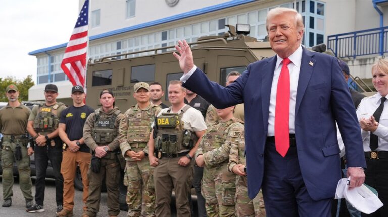 Трамп и республиканцы разрабатывают планы по усилению контроля над полицией в Вашингтоне