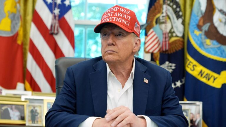 Трамп обещает бороться с преступностью и обвиняет демократов в её поддержке