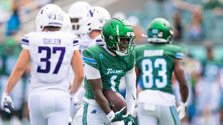 Тренер Tulane о конфликте с Northwestern: неуважение к Новому Орлеану за отказ в униформе