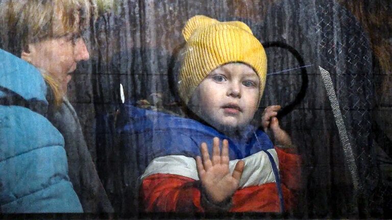 Трагическая судьба украинских детей: международное внимание к похищениям и усилия по их возвращению