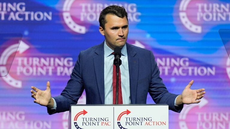 Трагедия на спортивной сцене: реакция мира и смерть Charlie Kirk после стрельбы в Юте
