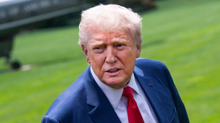 Стратегия переименования крупного законопроекта: как команда Трампа борется за поддержку избирателей