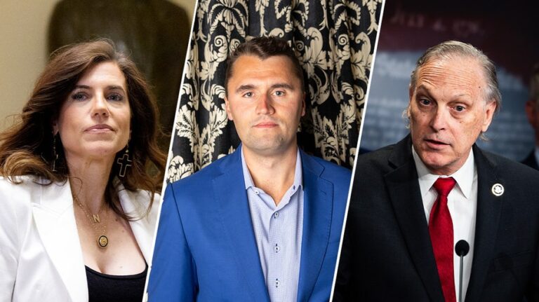 Разделение в Конгрессе по вопросу памяти о Charlie Kirk вызывает критику и политику двойных стандартов