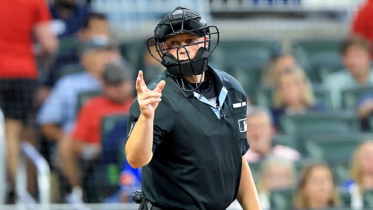 В сезоне 2026 в MLB впервые введут систему автоматических решений по вызову судейских решений