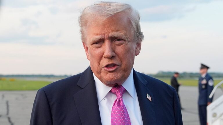 Дональд Трамп раскритиковал новый правил динамического старта в НФЛ