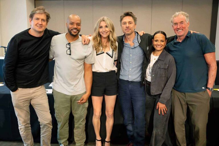 Воссоединение звезд «Scrubs»: первая совместная фотография после 15 лет ожидания