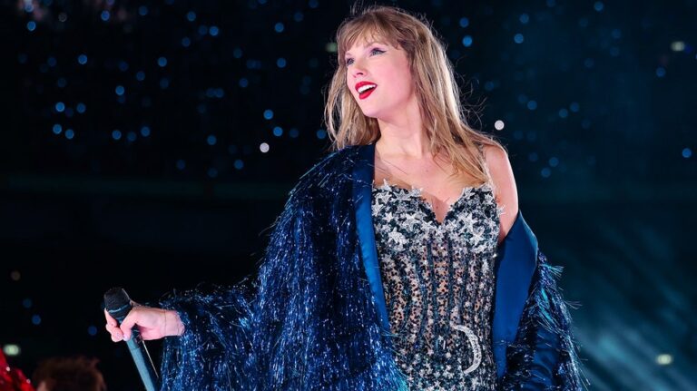 Taylor Swift может стать звездой полувремени Суперкубка этого года, подтверждает руководитель NFL