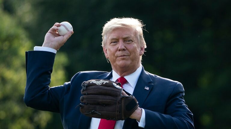 Дональд Трамп посетит матч Нью-Йоркских Yankees в честь 24-й годовщины 9/11