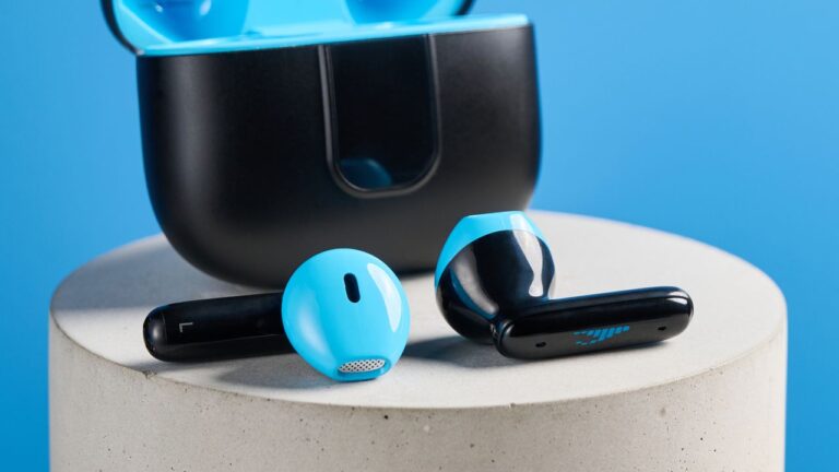 Легкие и надежные наушники H2O Audio RIPT-Lite — неожиданный фаворит для тренировок