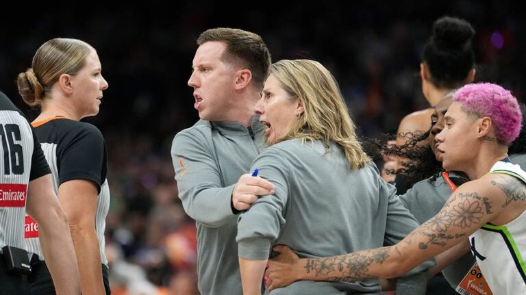 Тренер Lynx Челли Рив rage на судей WNBA после травмы звезды и критика officiating