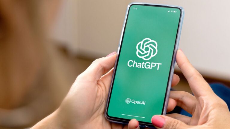 Бесплатный сайт с 100 уникальными подсказками для ChatGPT — откройте новые возможности