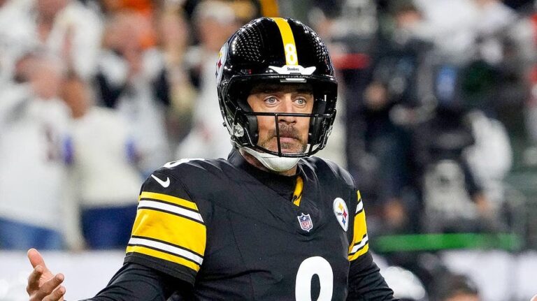 Аарон Роджерс и Бродерик Джонс: шутки, тёрки и предстоящий матч с бывшей командой