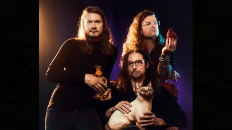 Astronoid готовят новый альбом «Stargod» и представили первый сингл «Third Shot»