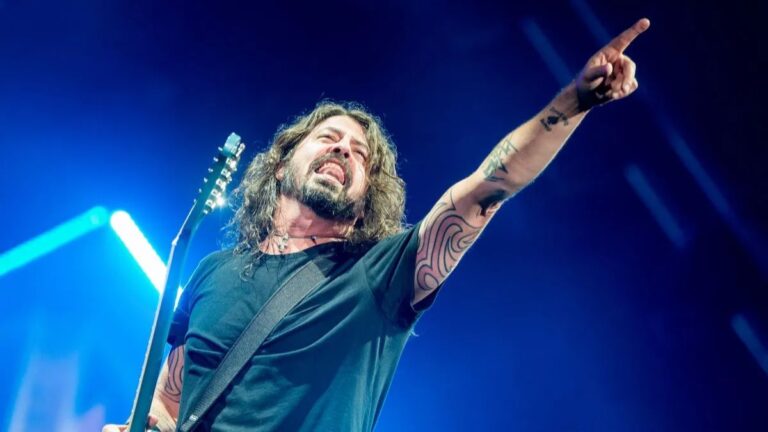 Foo Fighters представили новый хит «Asking for a Friend» перед туром по Северной Америке