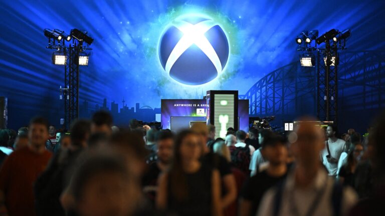 Microsoft уверяет: планы по выпуску новых консольных устройств остаются в силе, несмотря на слухи