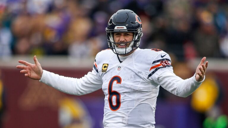 Бывший игрок NFL Джей Катлер приступил к четырехдневному заключению за управление в состоянии опьянения