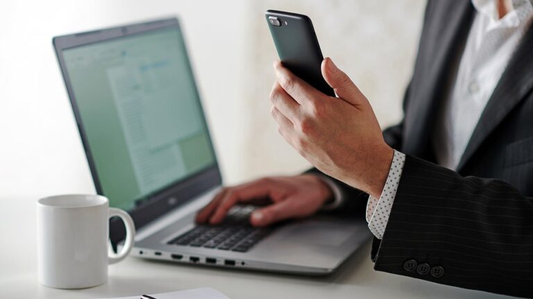 Как распознать и защититься от мошенничества с фальшивыми уведомлениями о блокировке кредитных карт