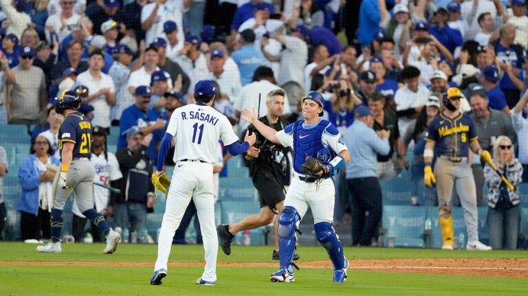 Лос-Анджелесские Dodgers на шаг от финала чемпионата после уверенной победы над Brewers