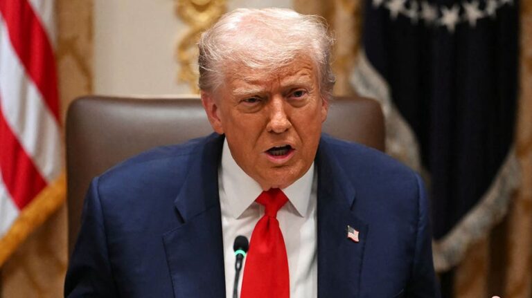 Трамп предупредил ХАМАС о решительных мерах: «Если не разоружитесь — мы сделаем это за вас»
