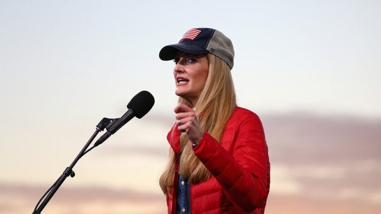 Затянувшийся правительственный кризис привел к отмене Национальной недели ветеранов малого бизнеса