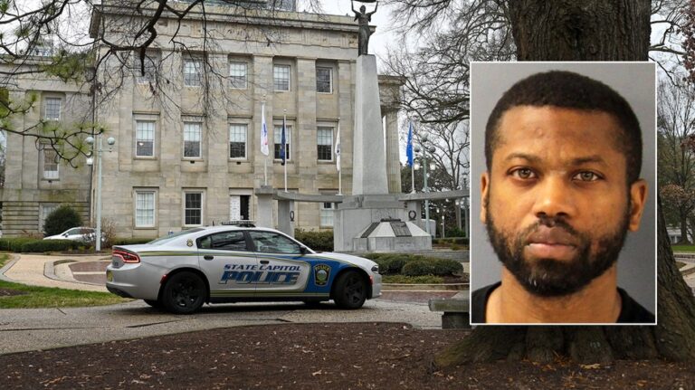 Законодатель из Северной Каролины подал в отставку после обвинений в сексуальных преступлениях против несовершеннолетних