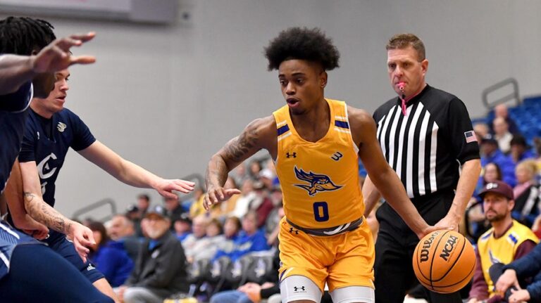 Бывший студент-спортсмен признался, почему участвовал в договорных матчах и был отстранен от NCAA