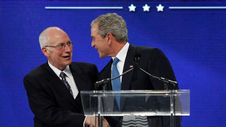 Буш выразил глубокое уважение к Чейни и назвал его «тем, кто мне был нужен»