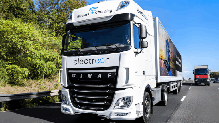 Инновационное беспроводное зарядка: будущее мобильности на дорогах