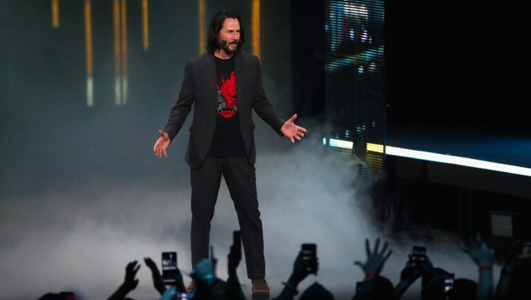 Креатор Cyberpunk Майк Пондсмит предлагает вернуть Джонни Сильверхенда и снова поработать с Киану Ривзом