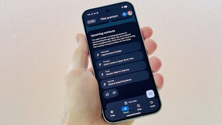 Опыт использования нового виртуального тренера Fitbit с ИИ: пять неожиданных моментов