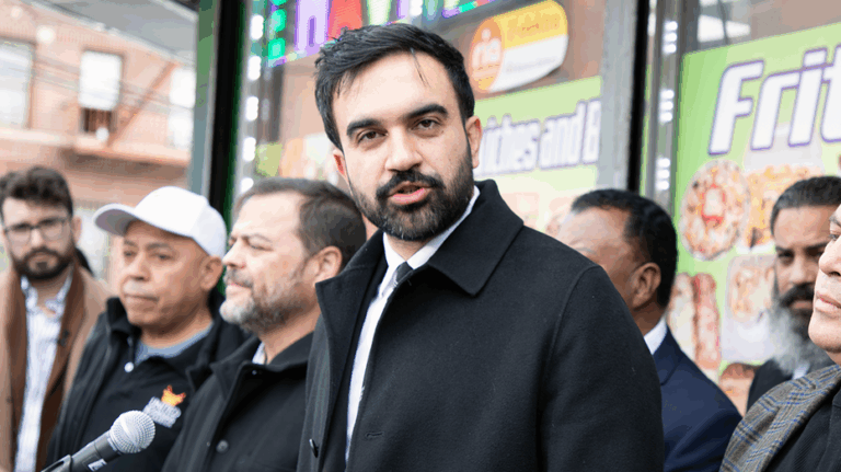 Опасения о марксистском сдвиге: бывший советник Трампа предупреждает о возможной победе Мамдани на выборах мэра Нью-Йорка