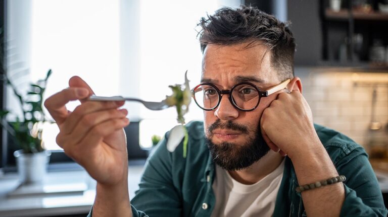 Как питание влияет на запах тела: неожиданные факты и советы экспертов