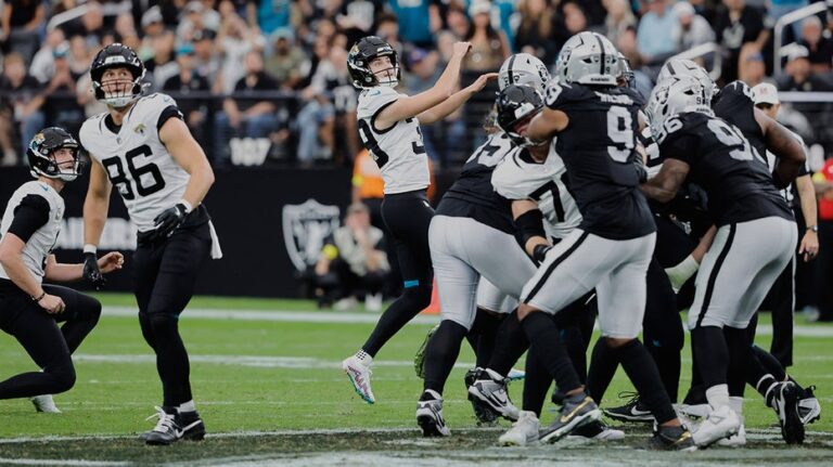 Игрок Jaguars установил рекорд NFL по самой длинной успешной реализации штрафного удара
