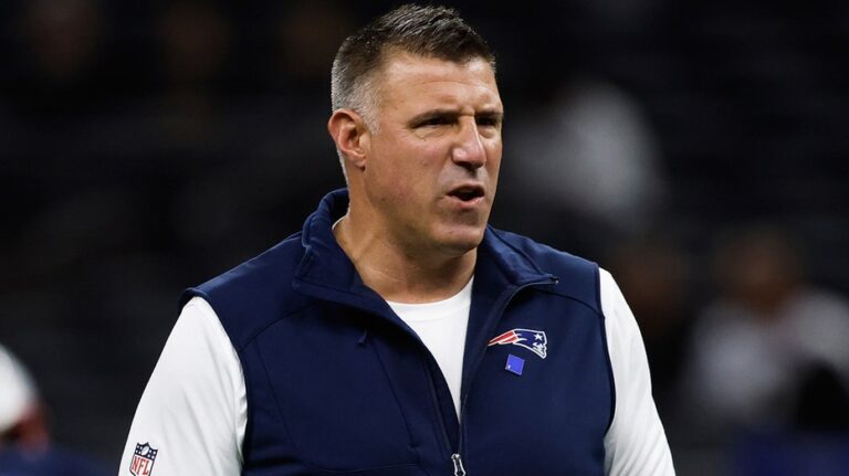 Мик Врайл резко ответил на критику о лёгком расписании Новых Английских патриотов