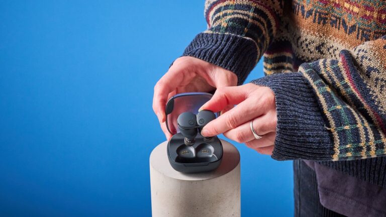 Надежные беспроводные наушники с лучшим активным шумоподавлением за менее чем 160 долларов