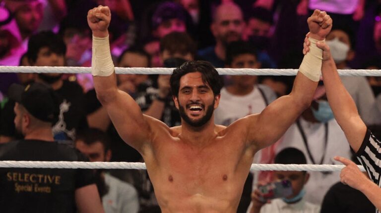 Боец рестлинга отметил смерть Дика Чейни и победу Мамдани на выборах в Нью-Йорке