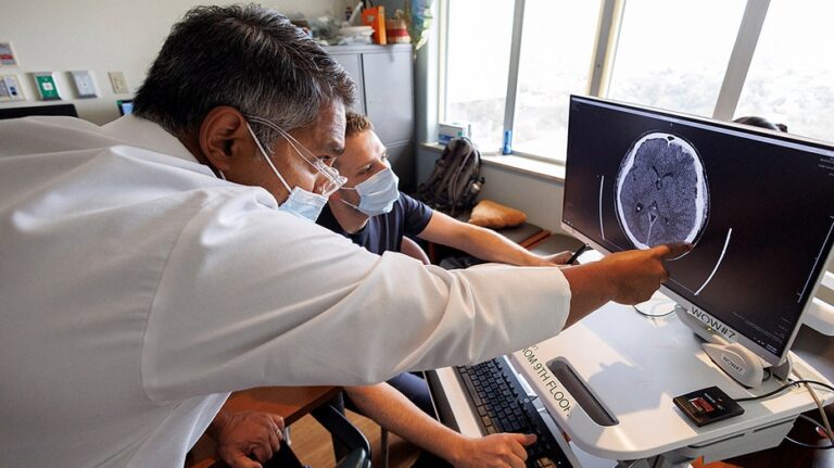 Мельчайший робот для точечной доставки лекарств может революционизировать медицину