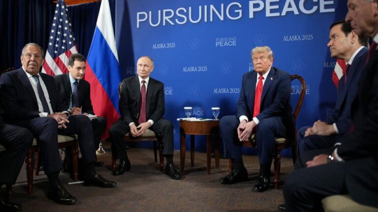 Россия предупреждает ЕС о возможных ответных мерах на поддержку Киева, Зеленский обсуждает восстановление Украины с американскими чиновниками