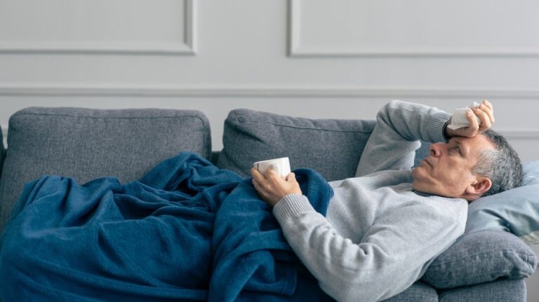 Новая агрессивная форма гриппа распространяется по США: что нужно знать о субклассе K