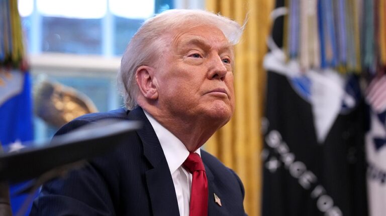 Трамп предупреждает о возможных последствиях в случае изменения результатов выборов в Гондурасе