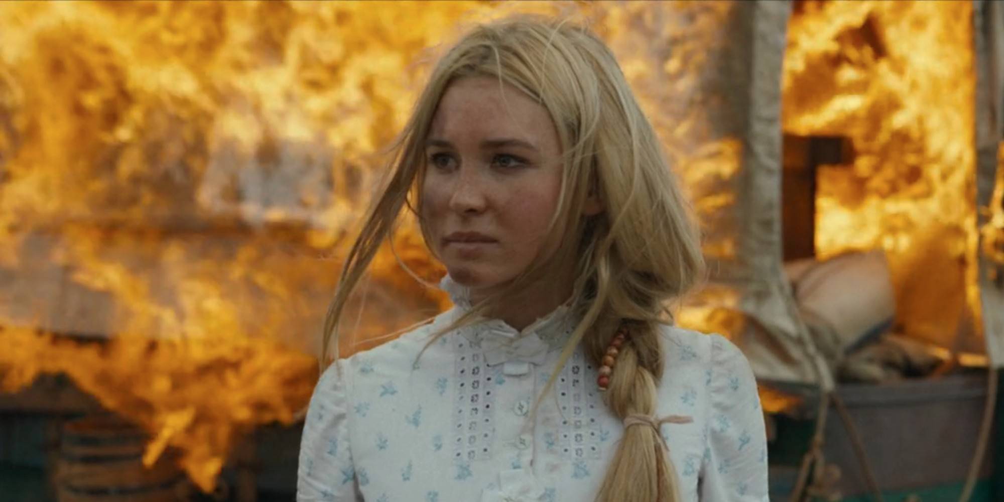 Изабель Мэй в роли Эльзы Даттон в начале 1883