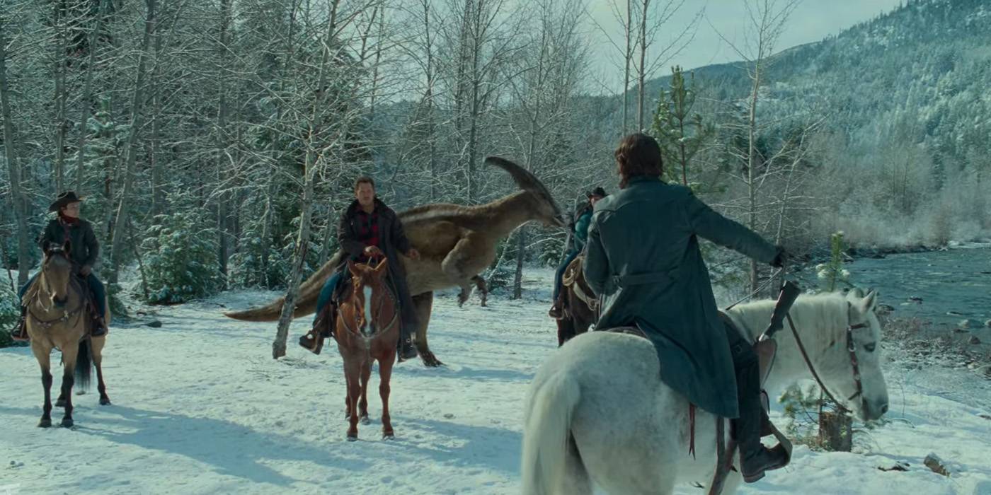 Охотники из черного рынка останавливают Оуэна из-за его Паразауролофа в "Джурассике: Господство"