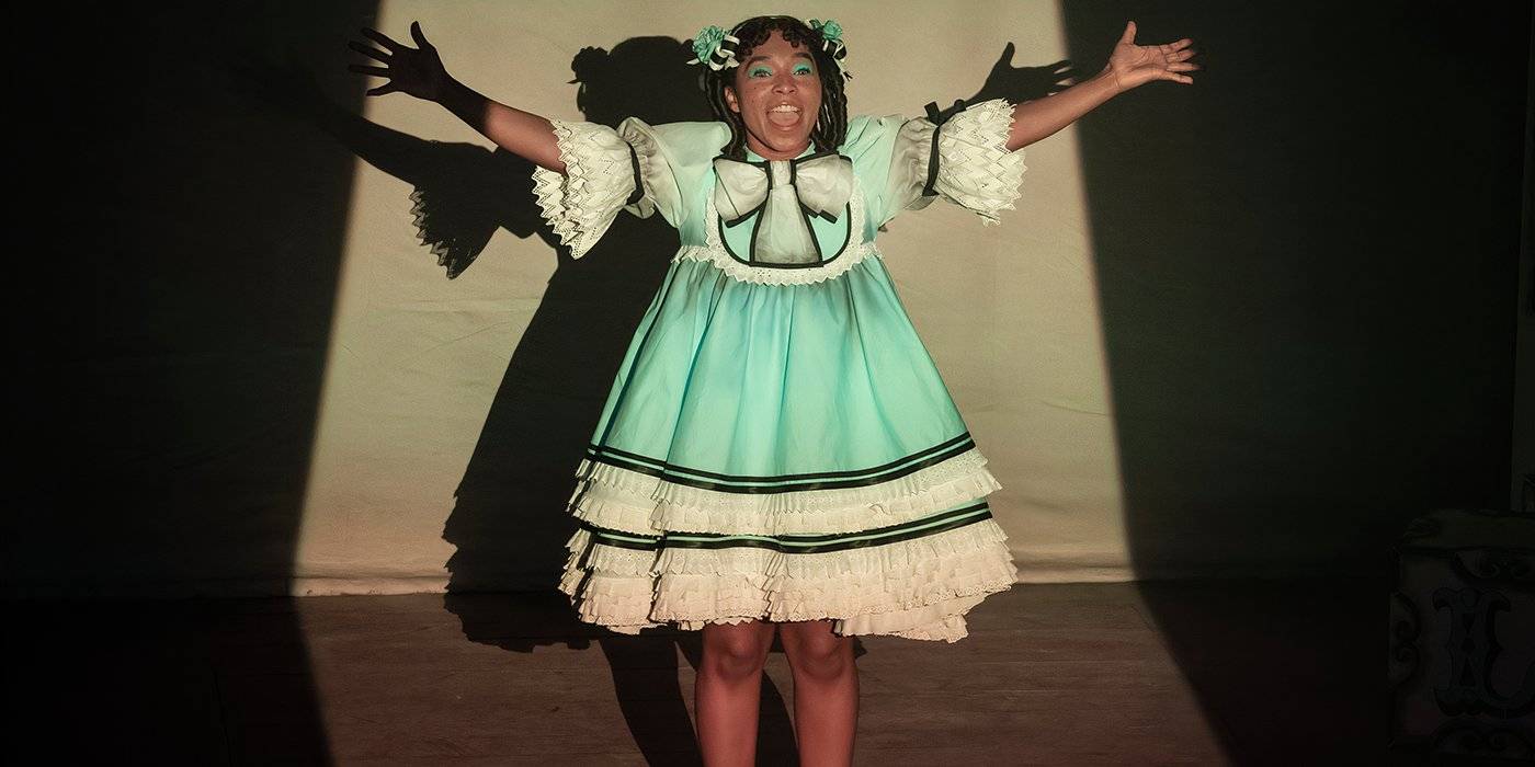 Клаудия в театре в "Интервью с вампиром" 2 сезон