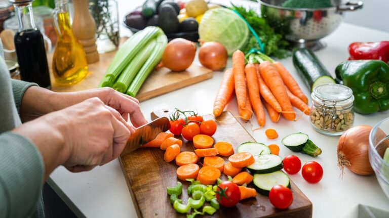 Почему большинство американцев питается «подобием еды», а не настоящей пищей — советы эксперта