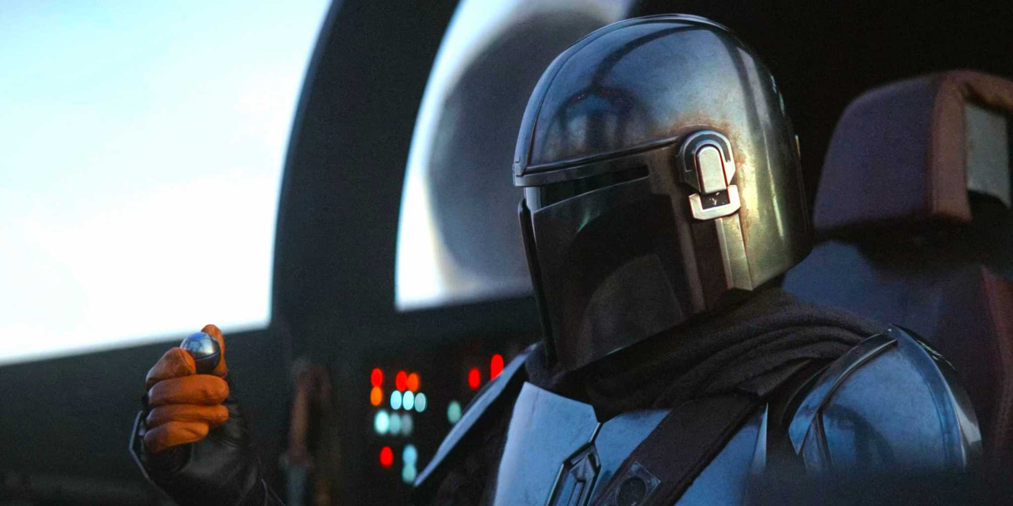 Дин Джарин смотрит на рычаг в 3-й эпизоде первого сезона "Мандалорцы"