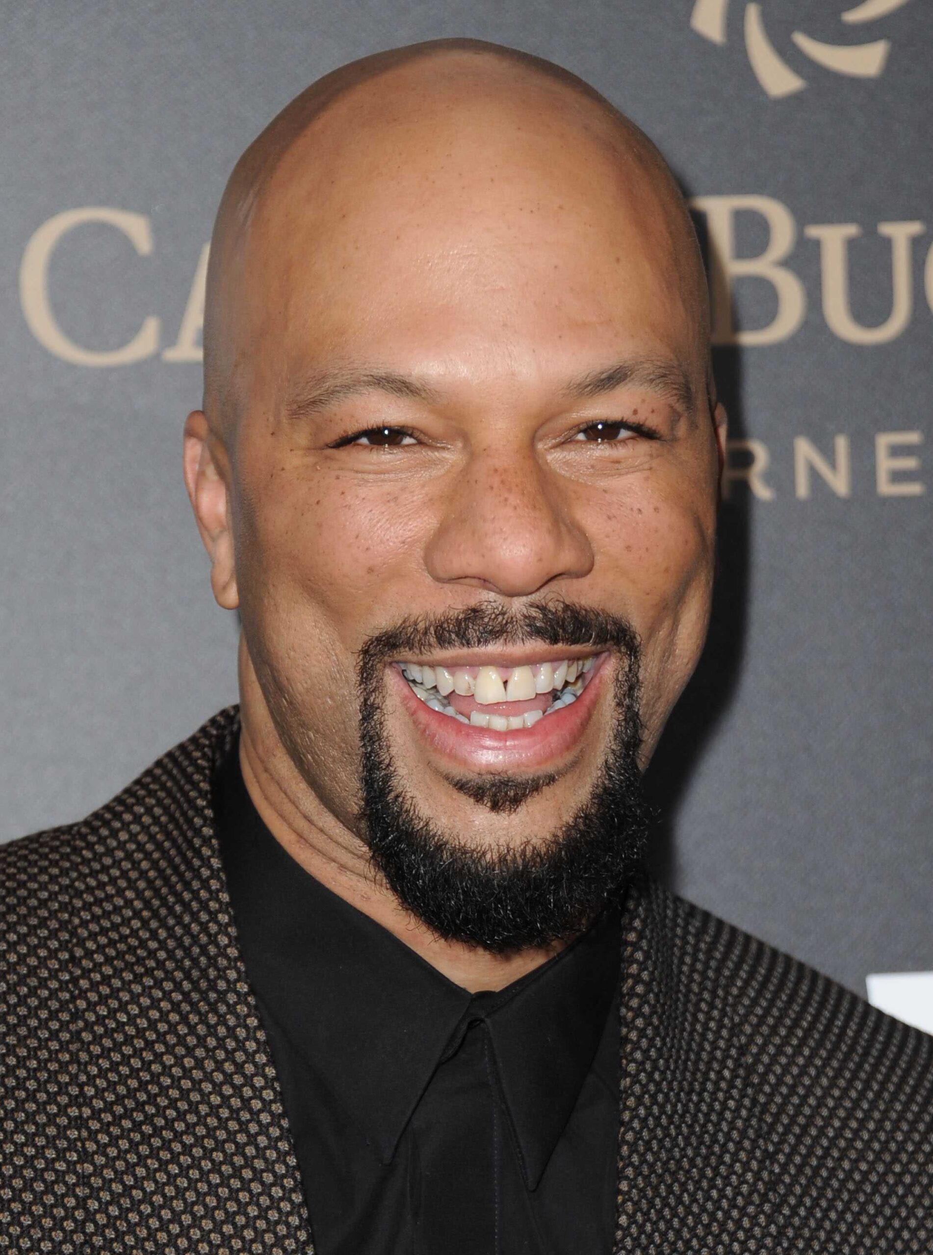 Фотография Комена