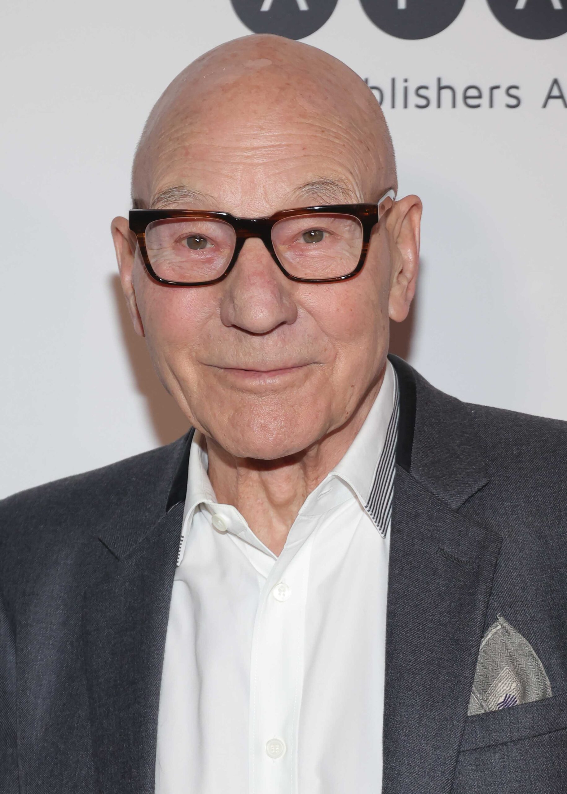 Фотография Патрика Стюарта на церемонии Audie Awards 2024 в Avalon Hollywood