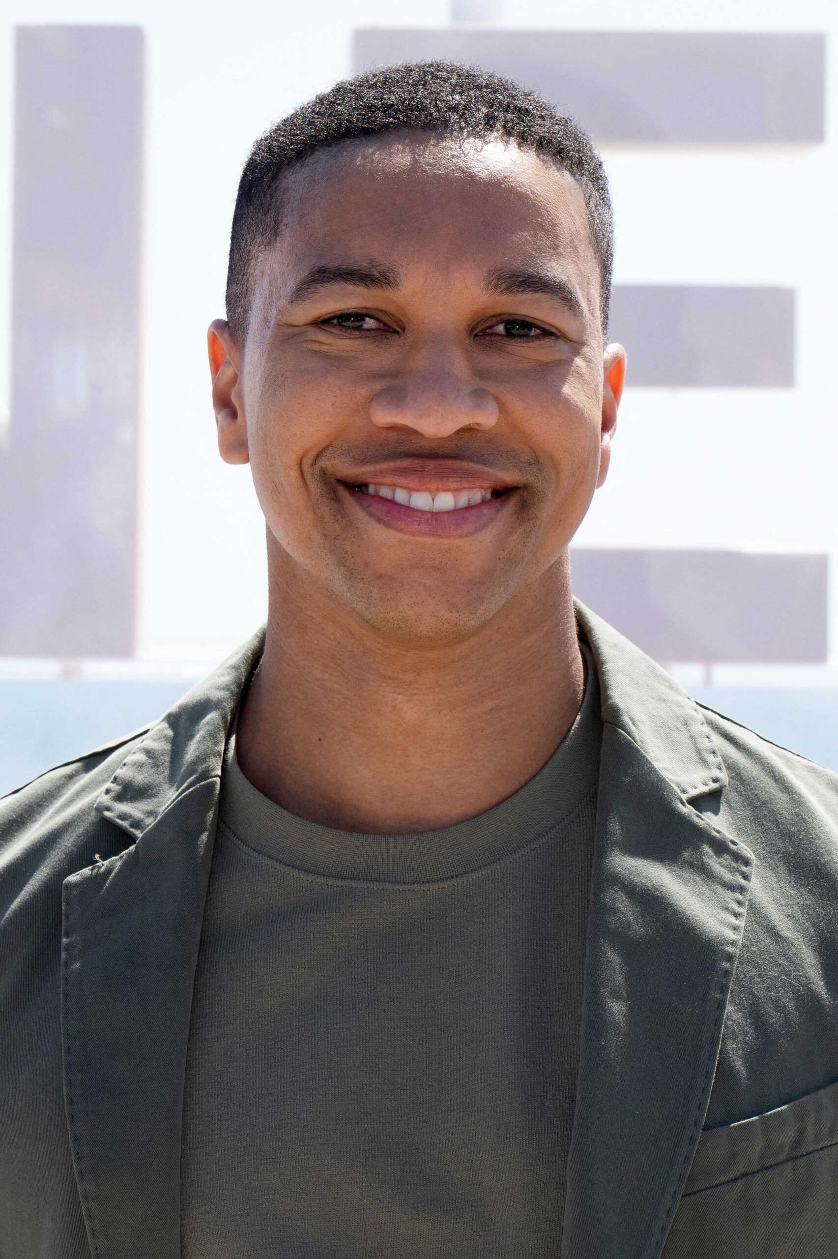 Фотография Аарона Мотена