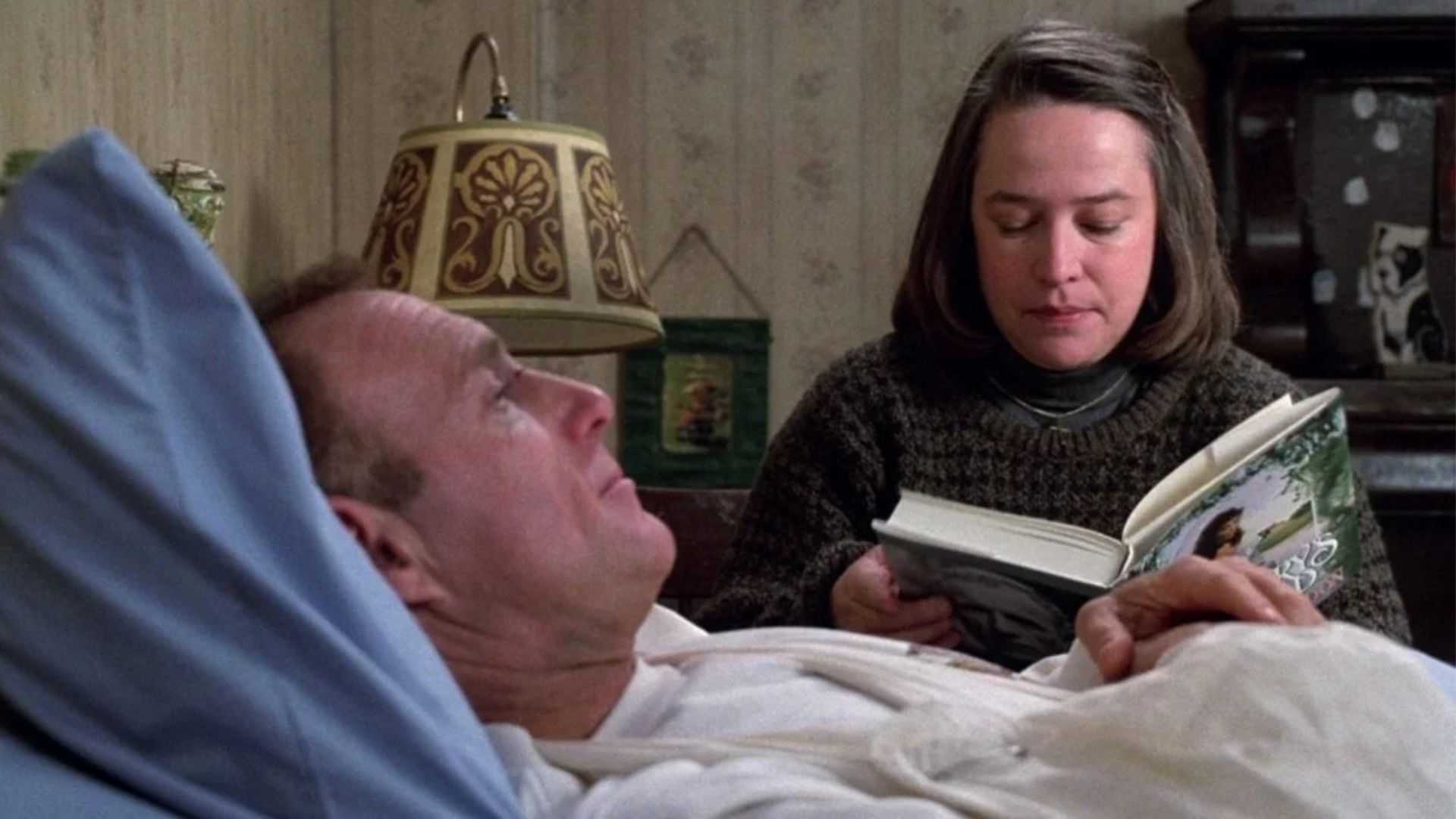 Кэти Бэтс в роли Энни Уилкс в фильме "Misery"